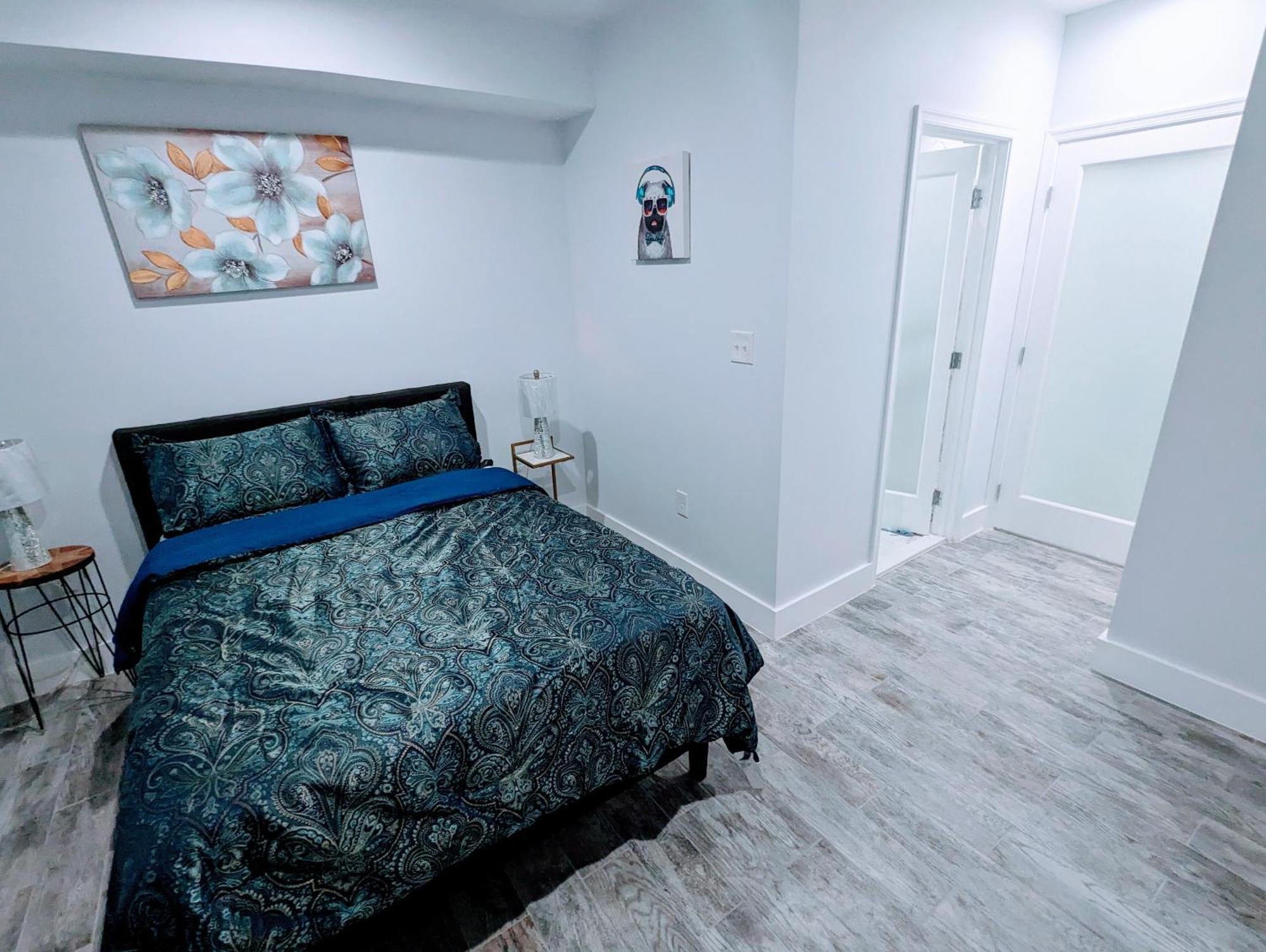 Luxurious 3 Bedroom Apt With A Beautiful Balcony 워싱턴 객실 사진
