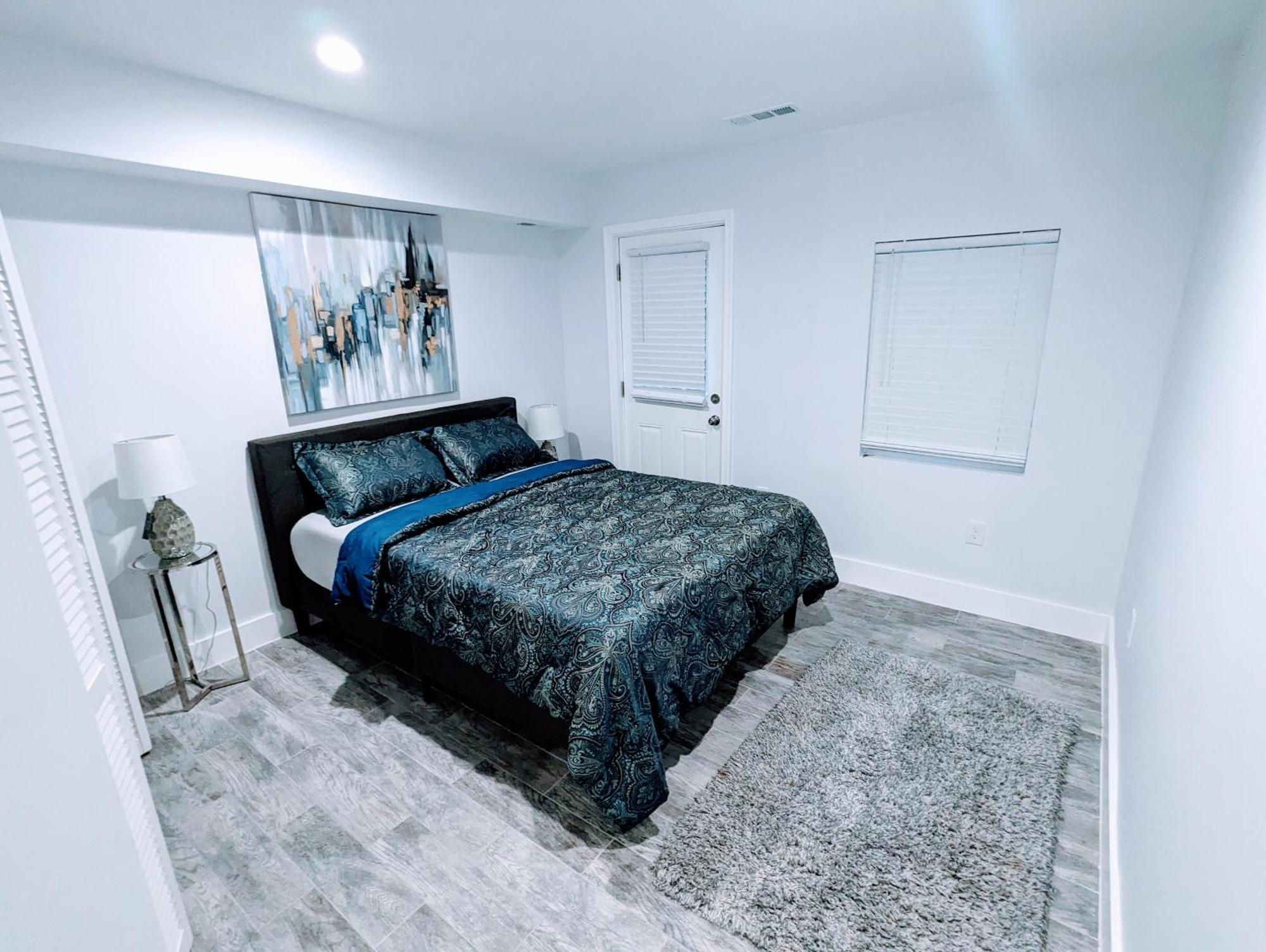 Luxurious 3 Bedroom Apt With A Beautiful Balcony 워싱턴 객실 사진