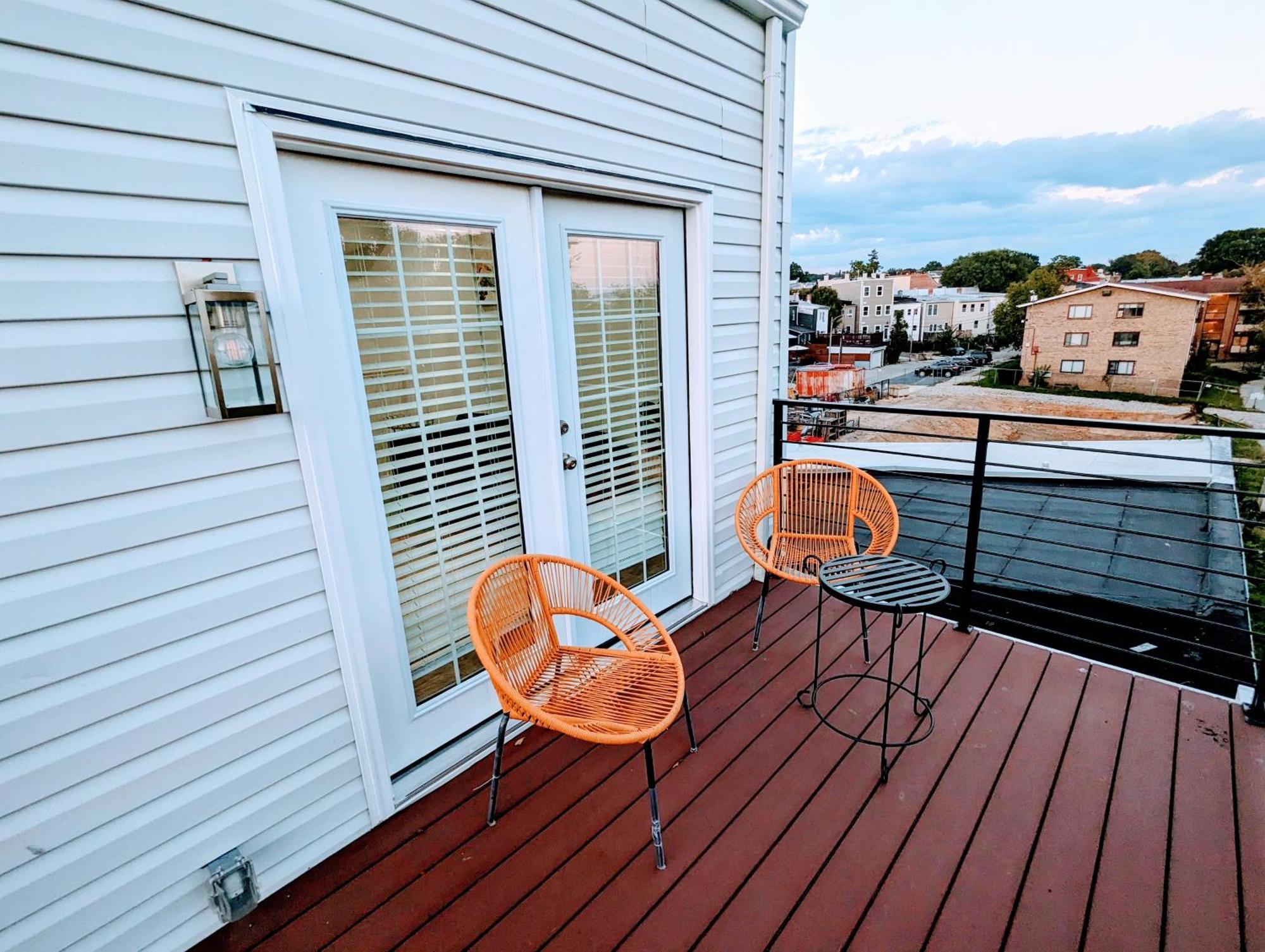 Luxurious 3 Bedroom Apt With A Beautiful Balcony 워싱턴 객실 사진
