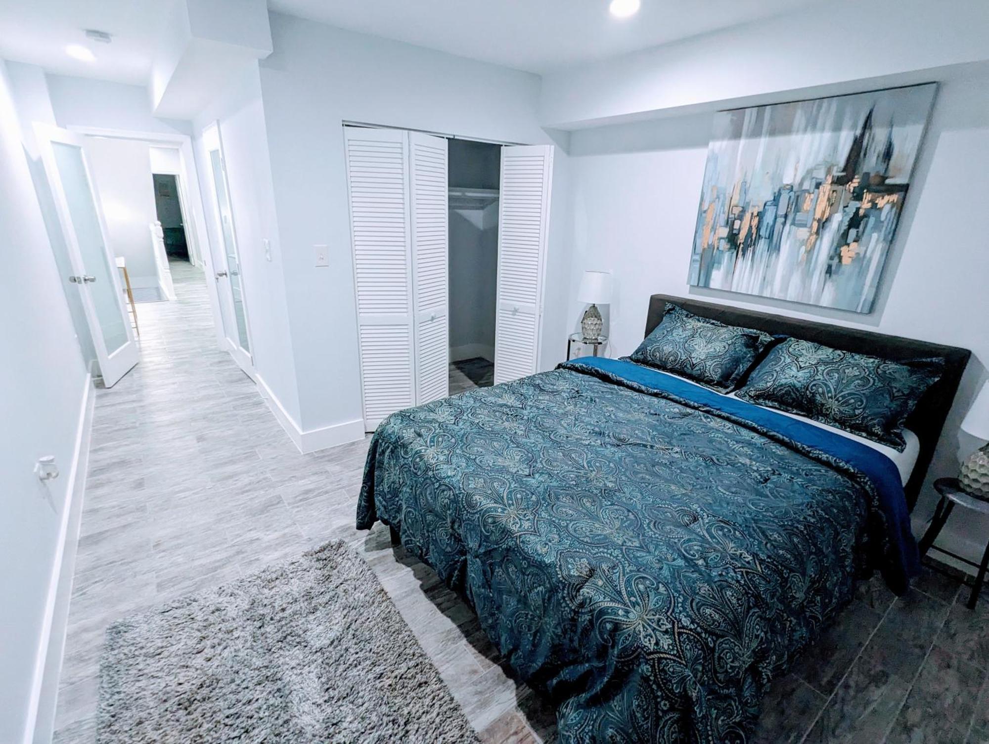 Luxurious 3 Bedroom Apt With A Beautiful Balcony 워싱턴 객실 사진